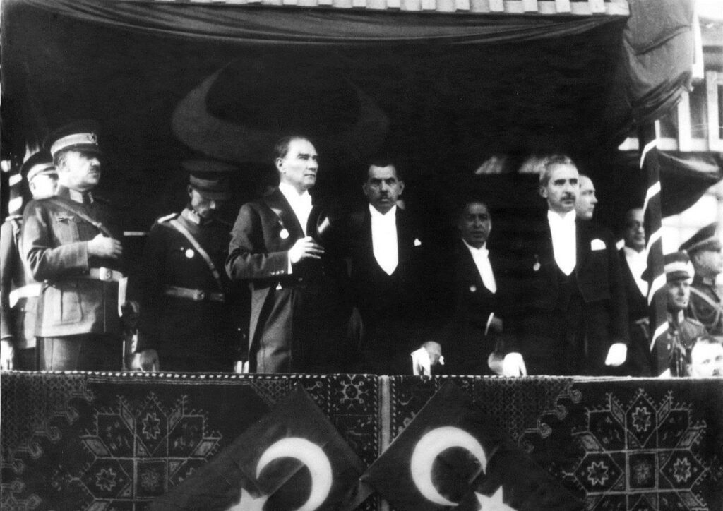 Warum und wie wurde die türkische Republik gegründet